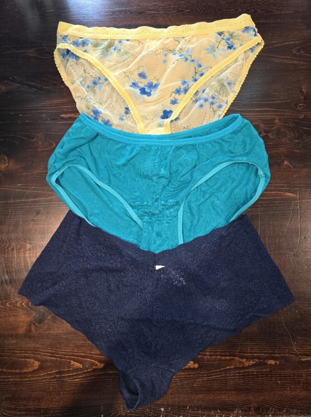 Women's Underwear Lot of 3 | Maidenform Lace Shorts, Wie Briefs & Floral Sheer
